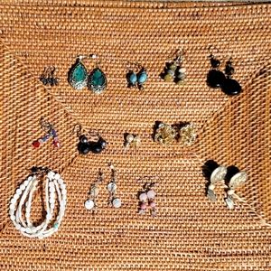 12 pair of fun earrings and bonus bracelet